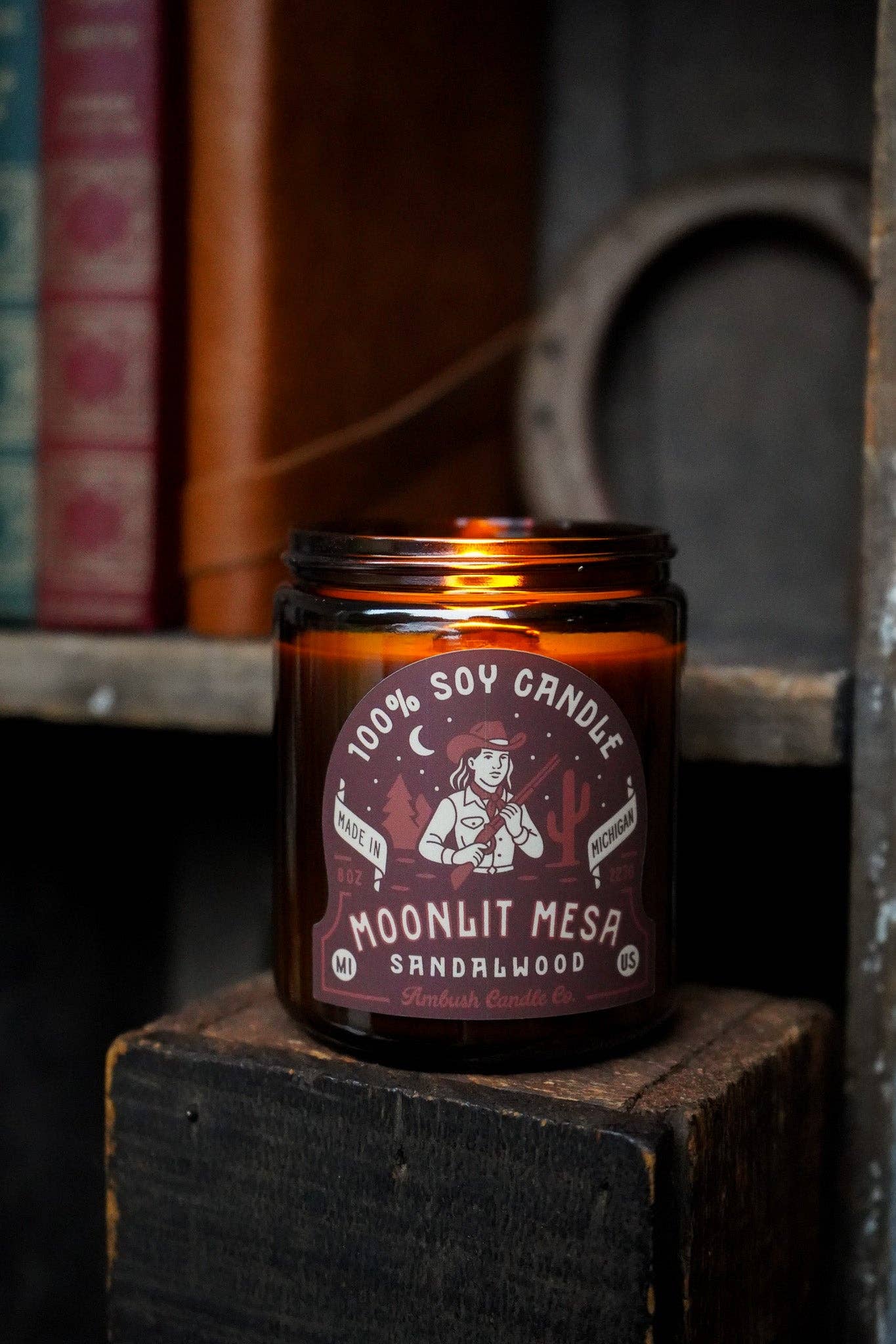 Moonlit Mesa | Sandalwood 8oz Soy Candle
